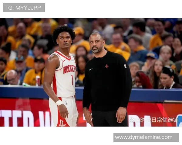 火箭队与公牛队季前赛精彩对决回顾与分析