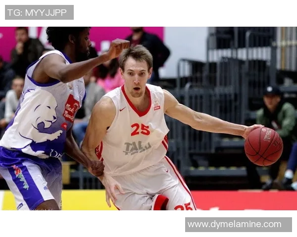 美国梦七队对决韩国队展现篮球激情与梦想的碰撞