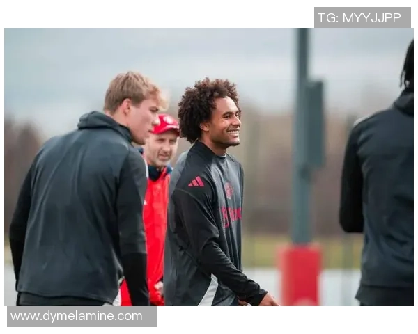 西布朗对曼联精彩回放全程回顾及赛后分析视频分享